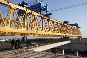 450 ton betonnen balk lancering portaalkraan
